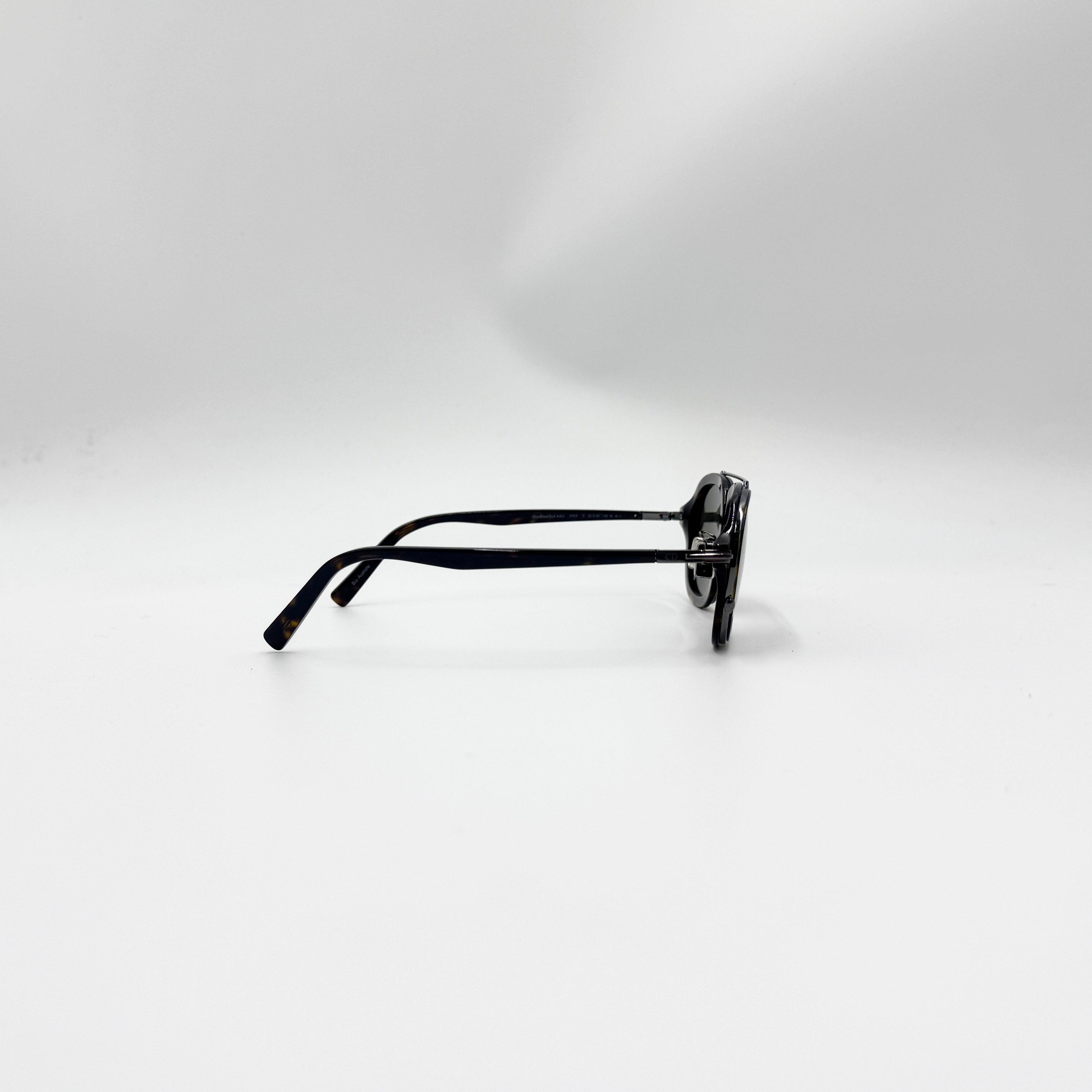 Christian DiorBlackSuit A4U havana