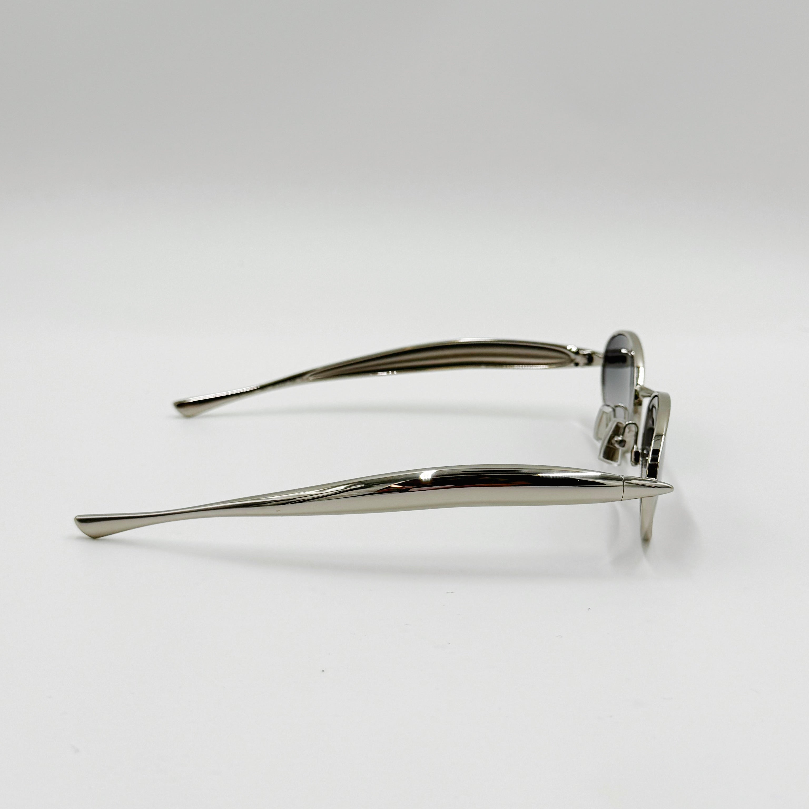 Bottega Veneta BV1386S Sølv