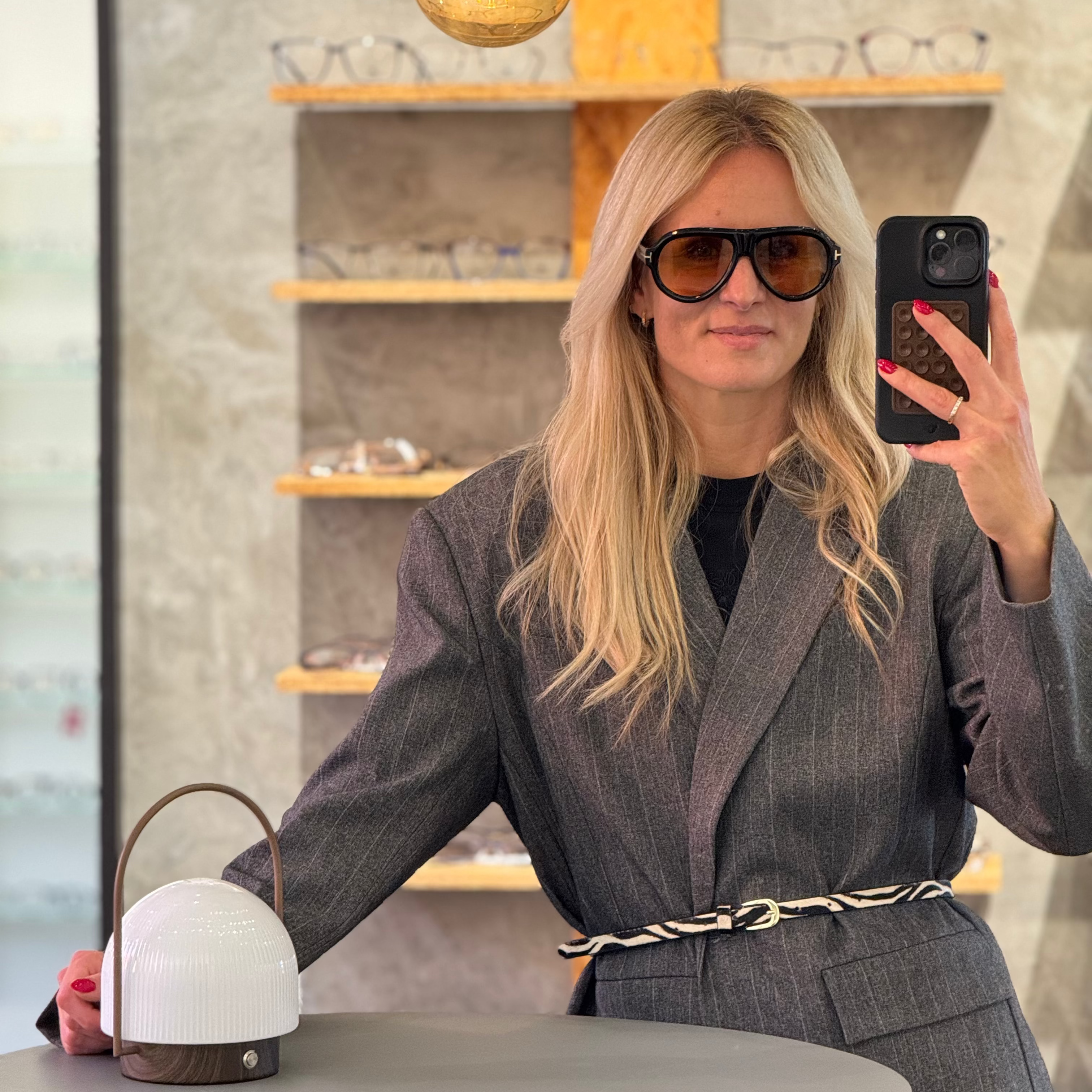 Tom Ford ICONS TF1225 Sort