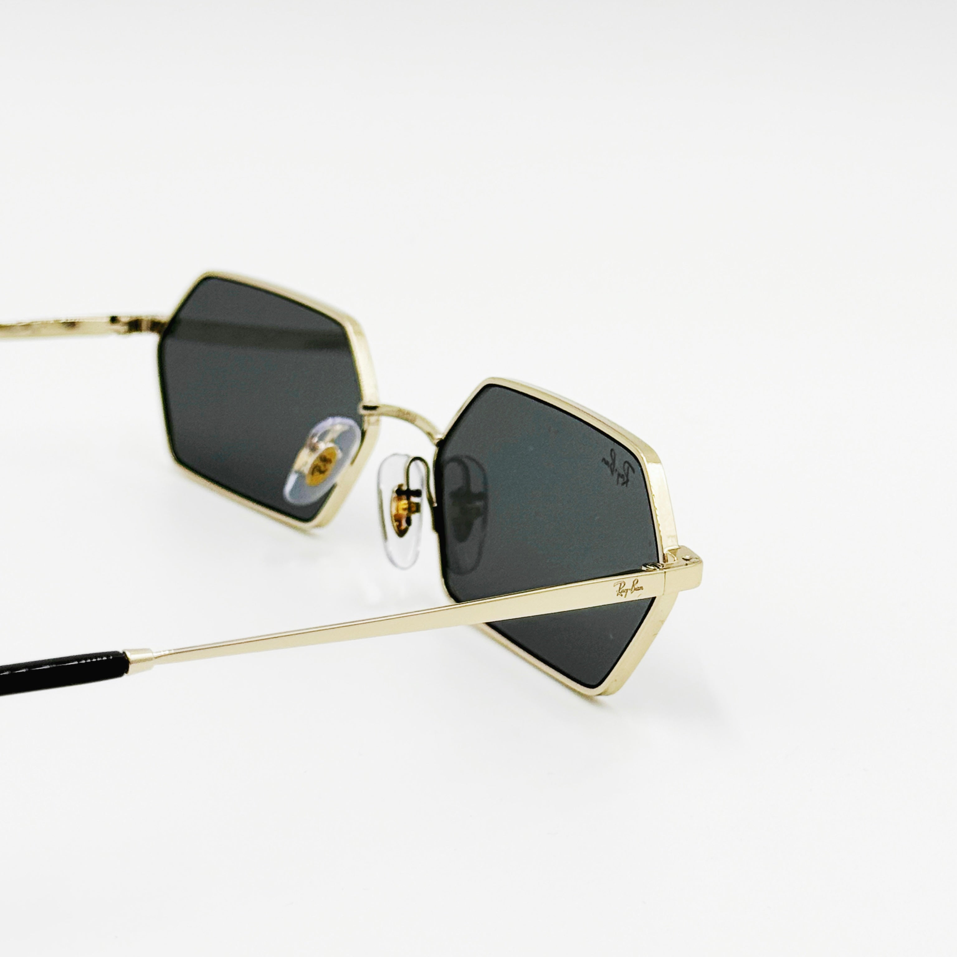 Ray- Ban 0RB3728 - Yevi guld