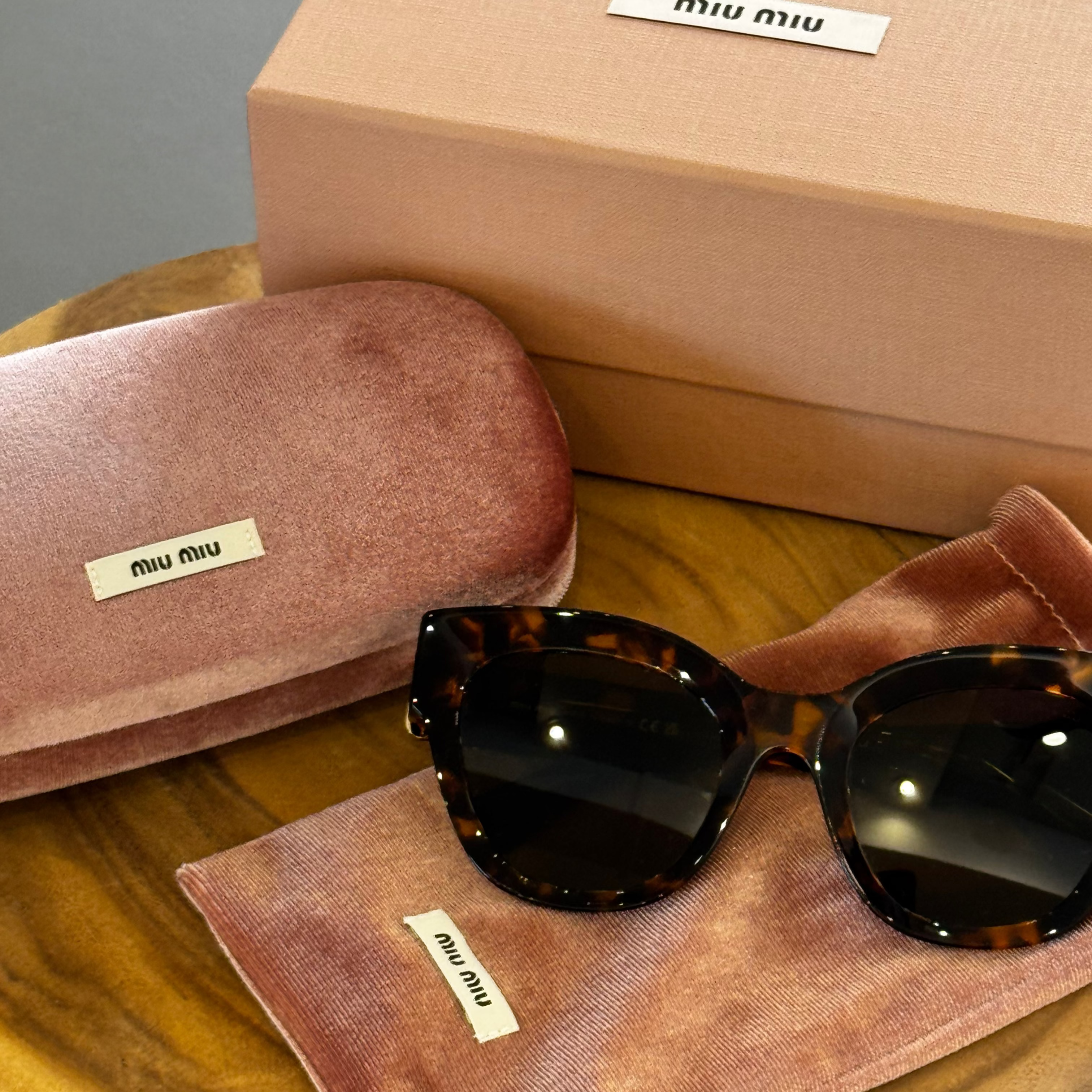 Miu Miu SMU 01Y Havanna