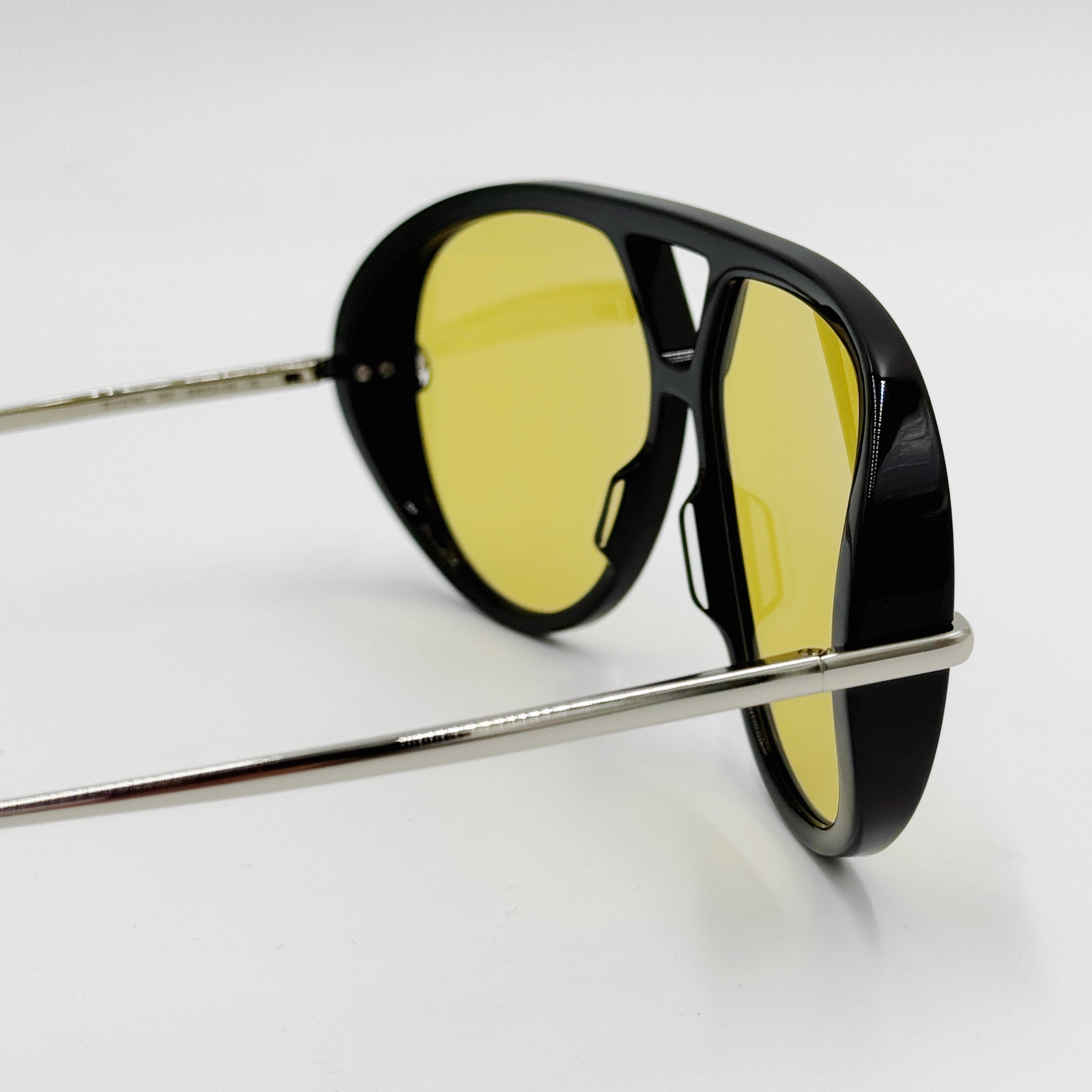 Bottega Veneta BV1274S Sort m. sølv stang