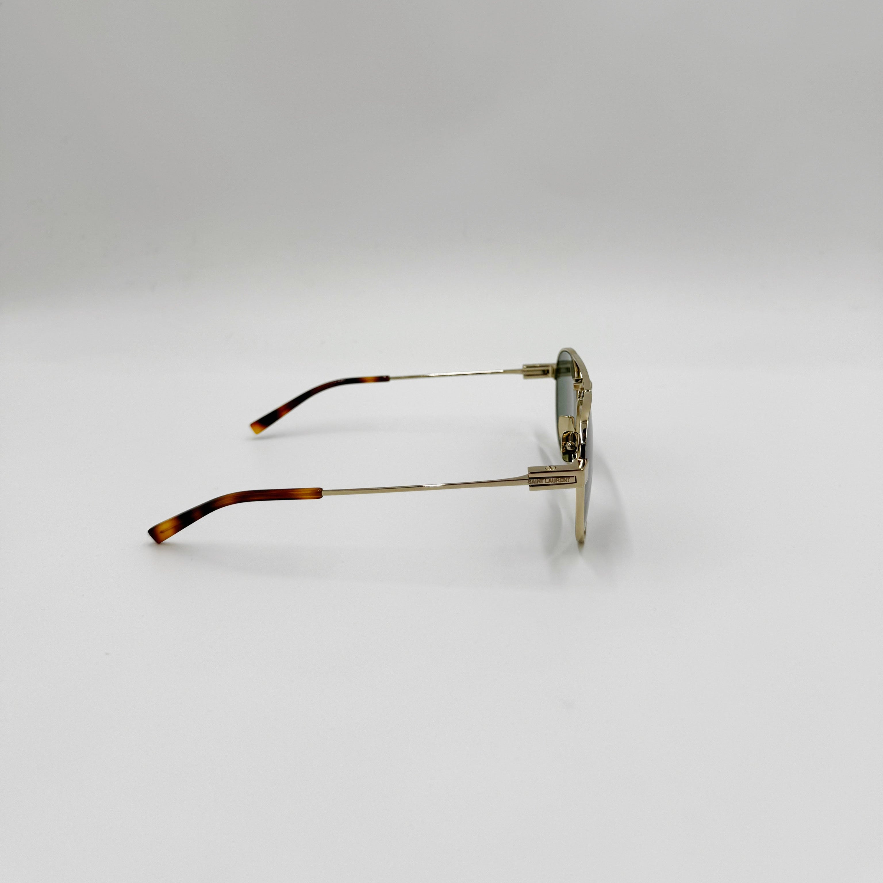 Saint Laurent SL708 Guld