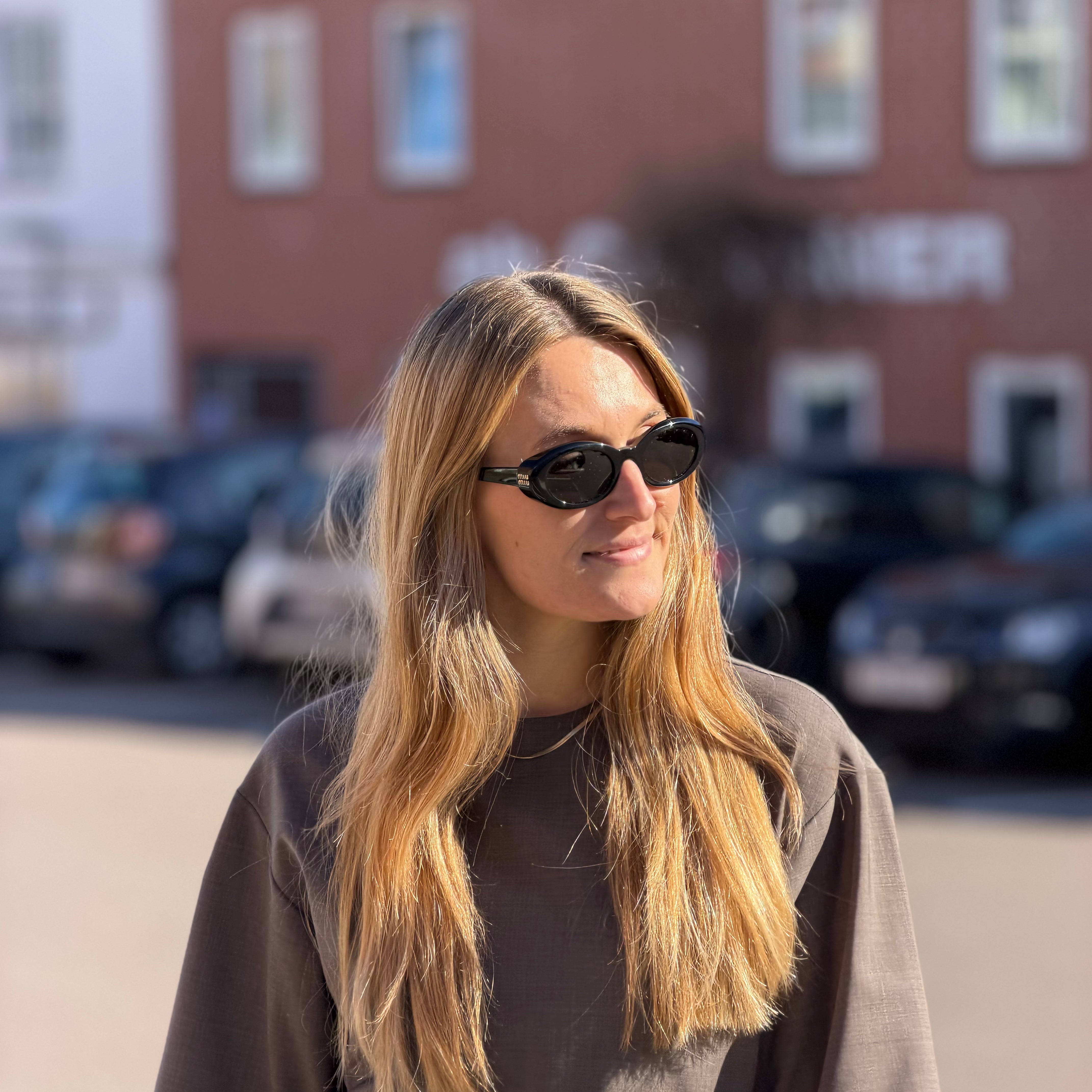 Miu Miu SMU B09 Sort