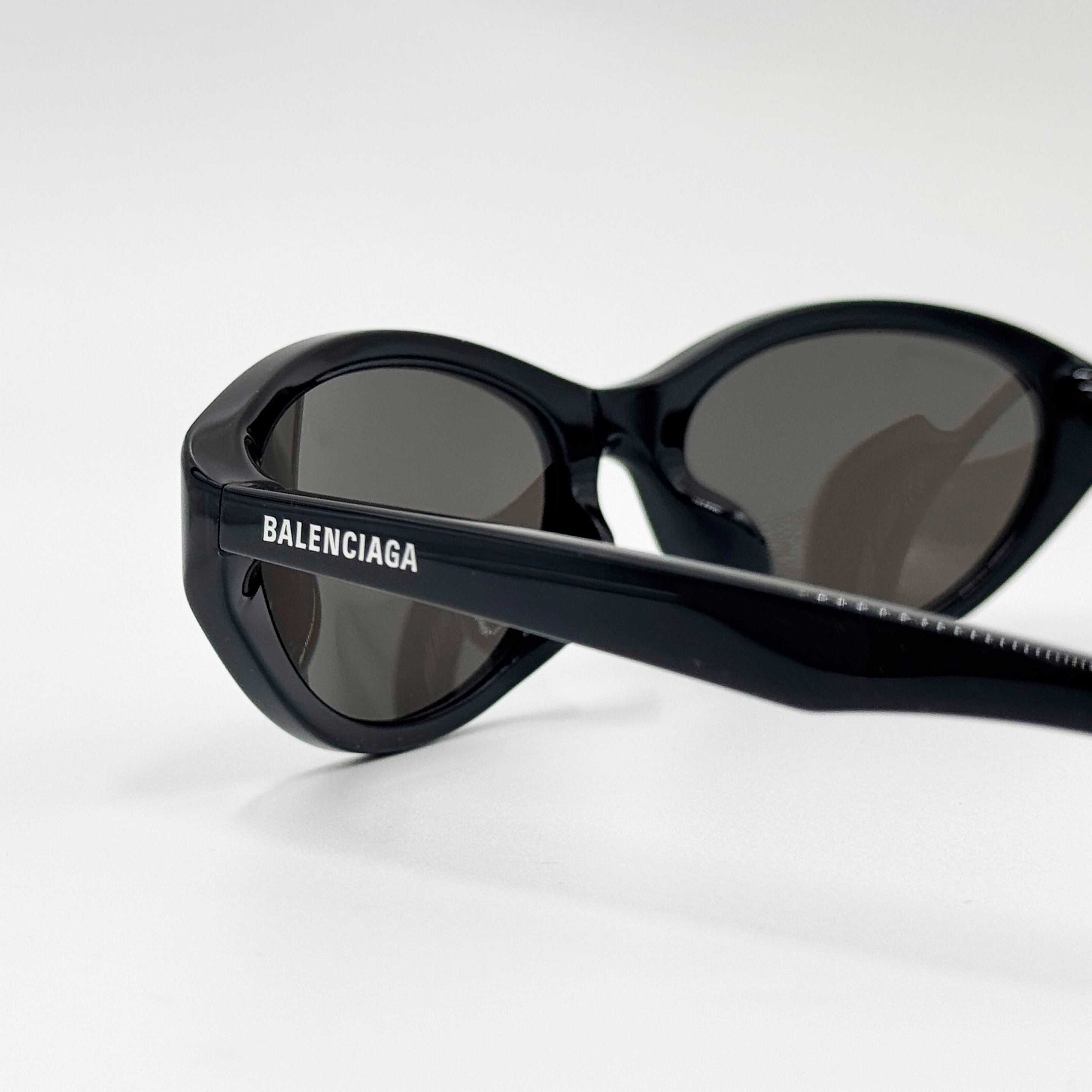 Balenciaga BB0404SK sort