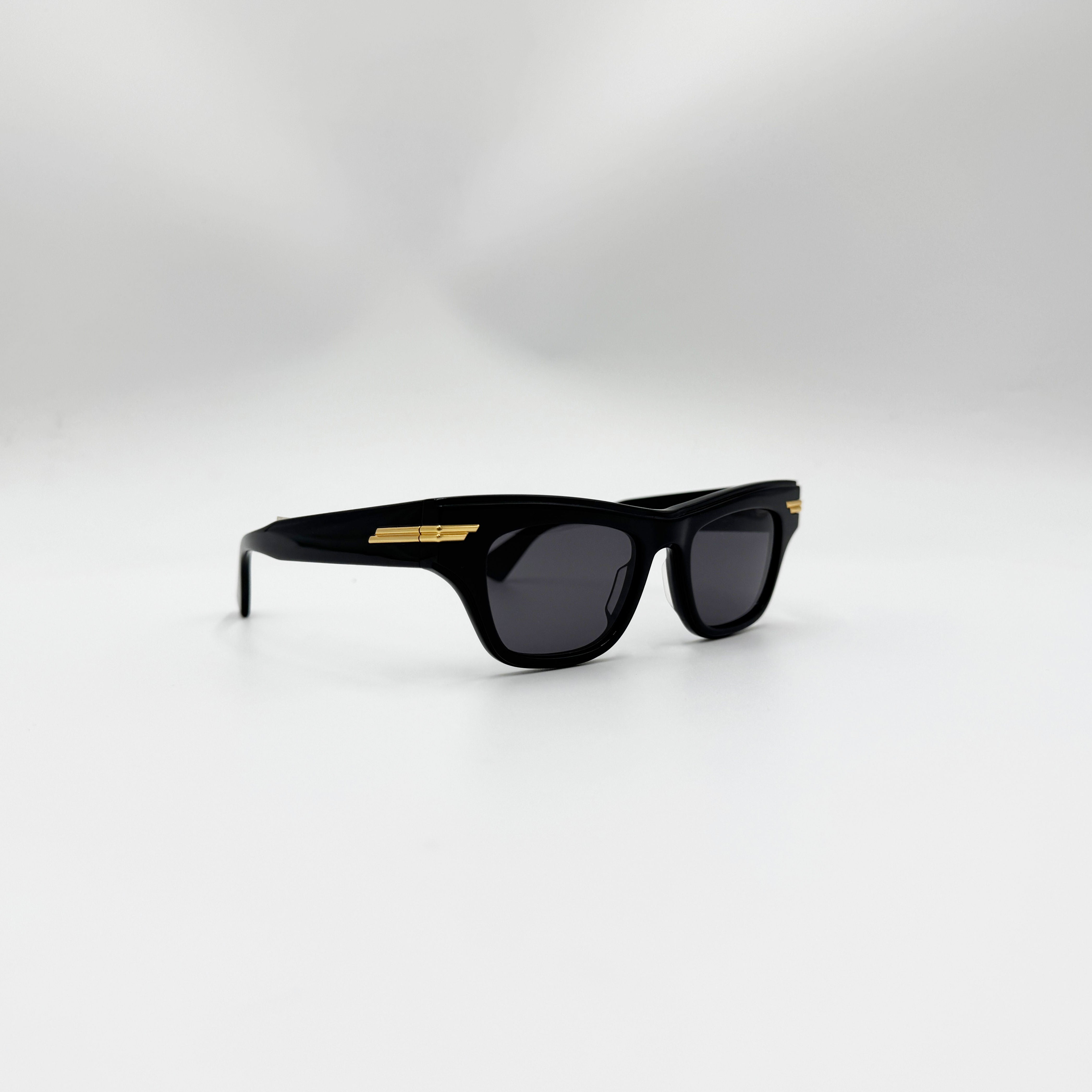 Bottega Veneta BV1122S sort