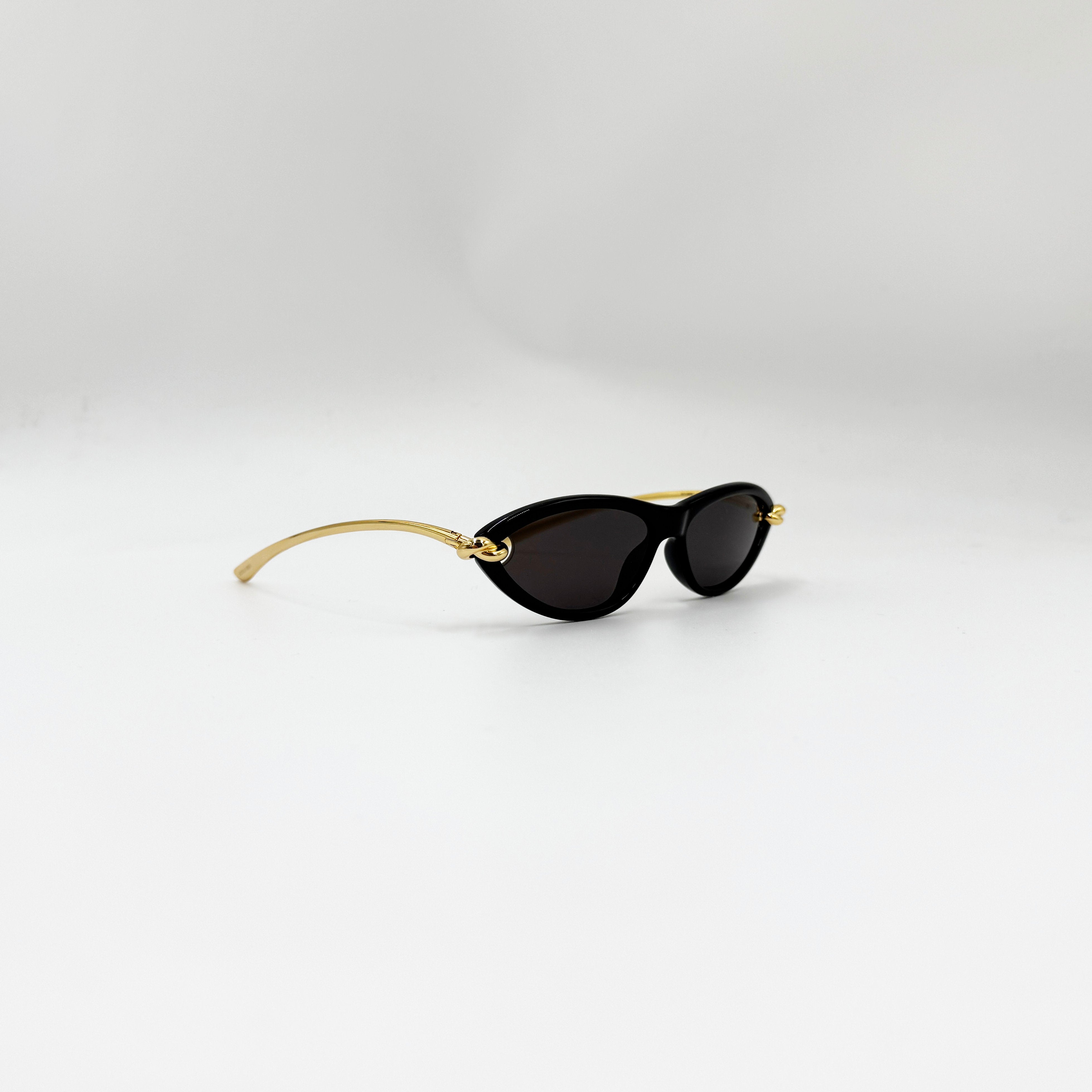 Bottega Veneta BV1390S sort