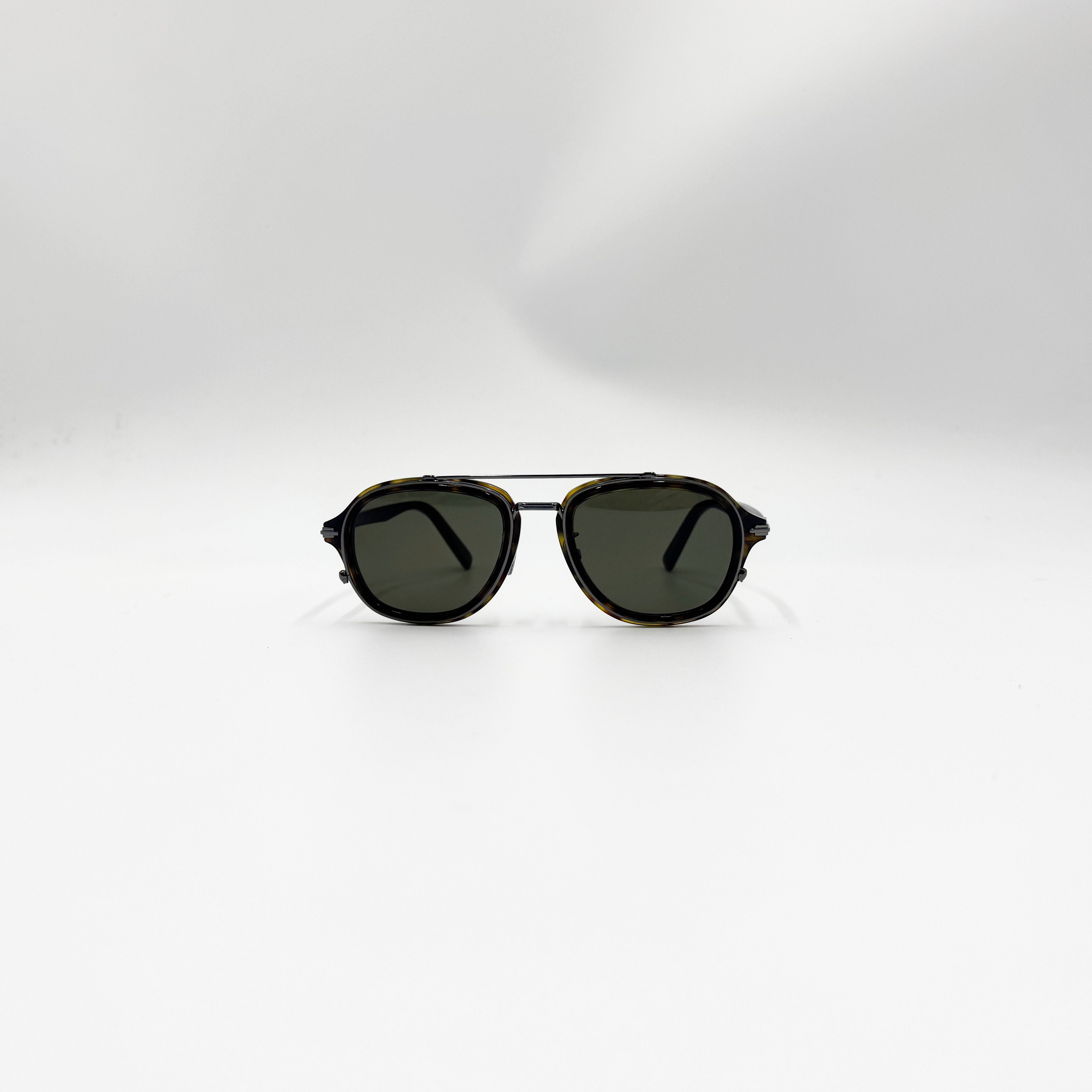 Christian DiorBlackSuit A4U havana