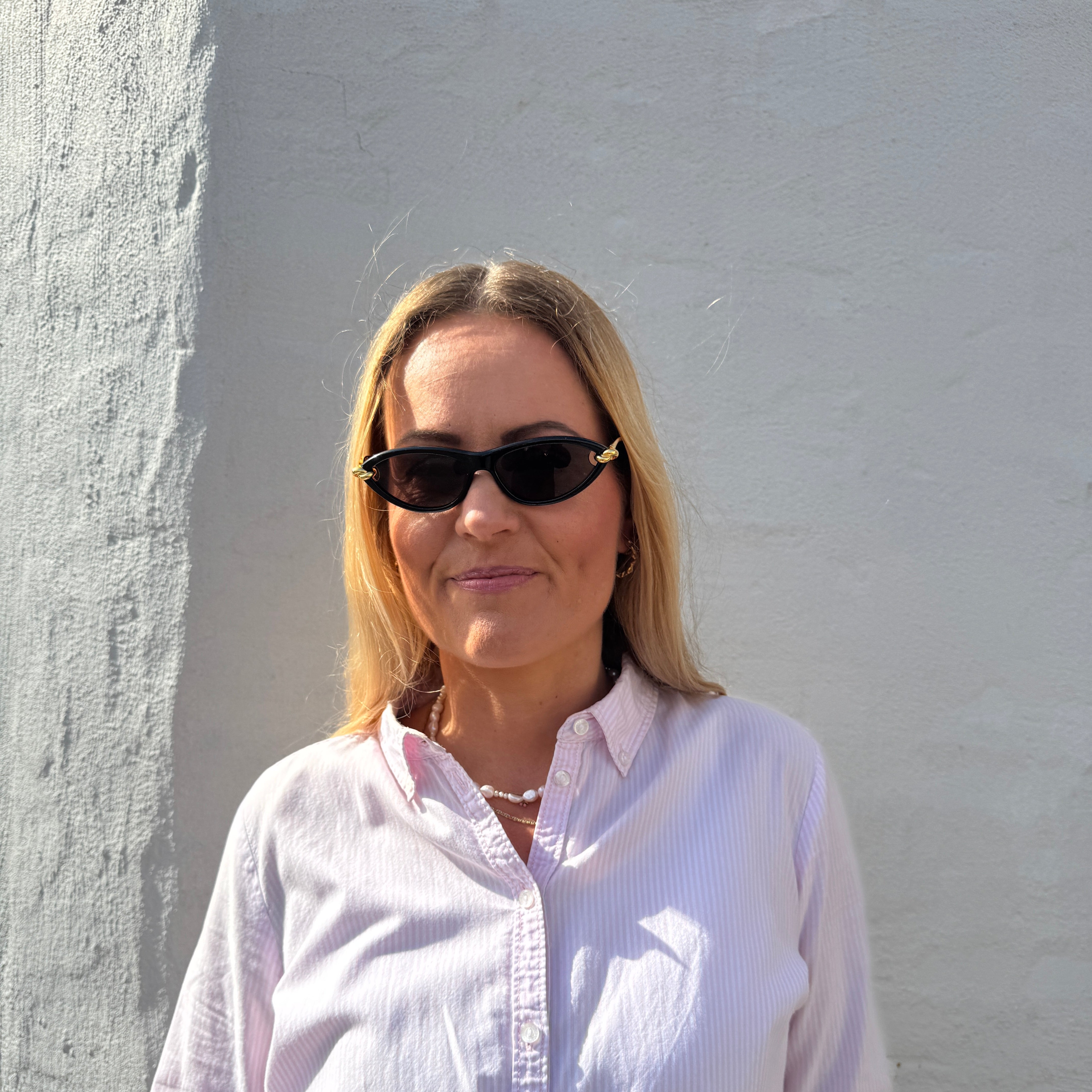 Bottega Veneta BV1390S sort