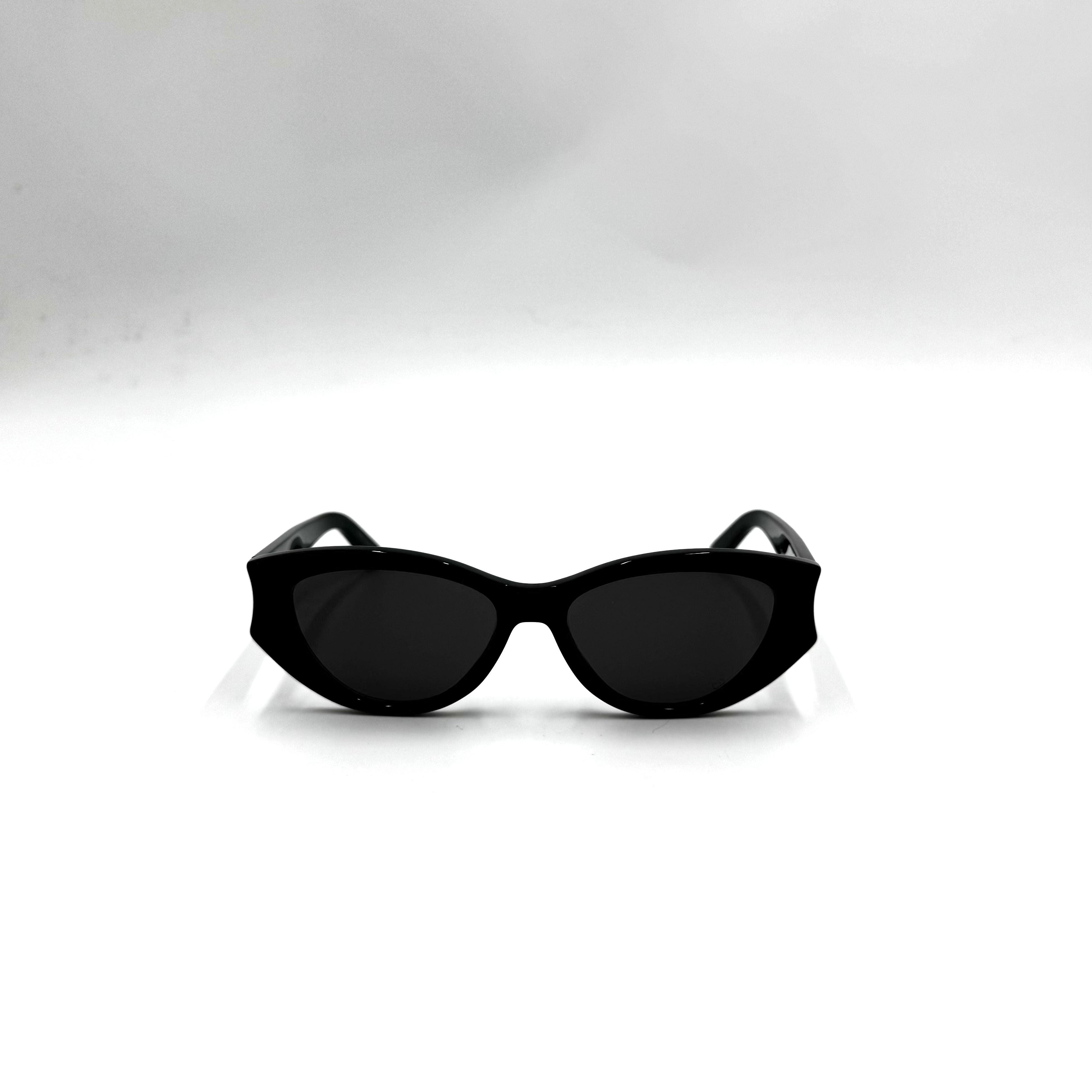 Christian Dior DiorGlow B11 Sort