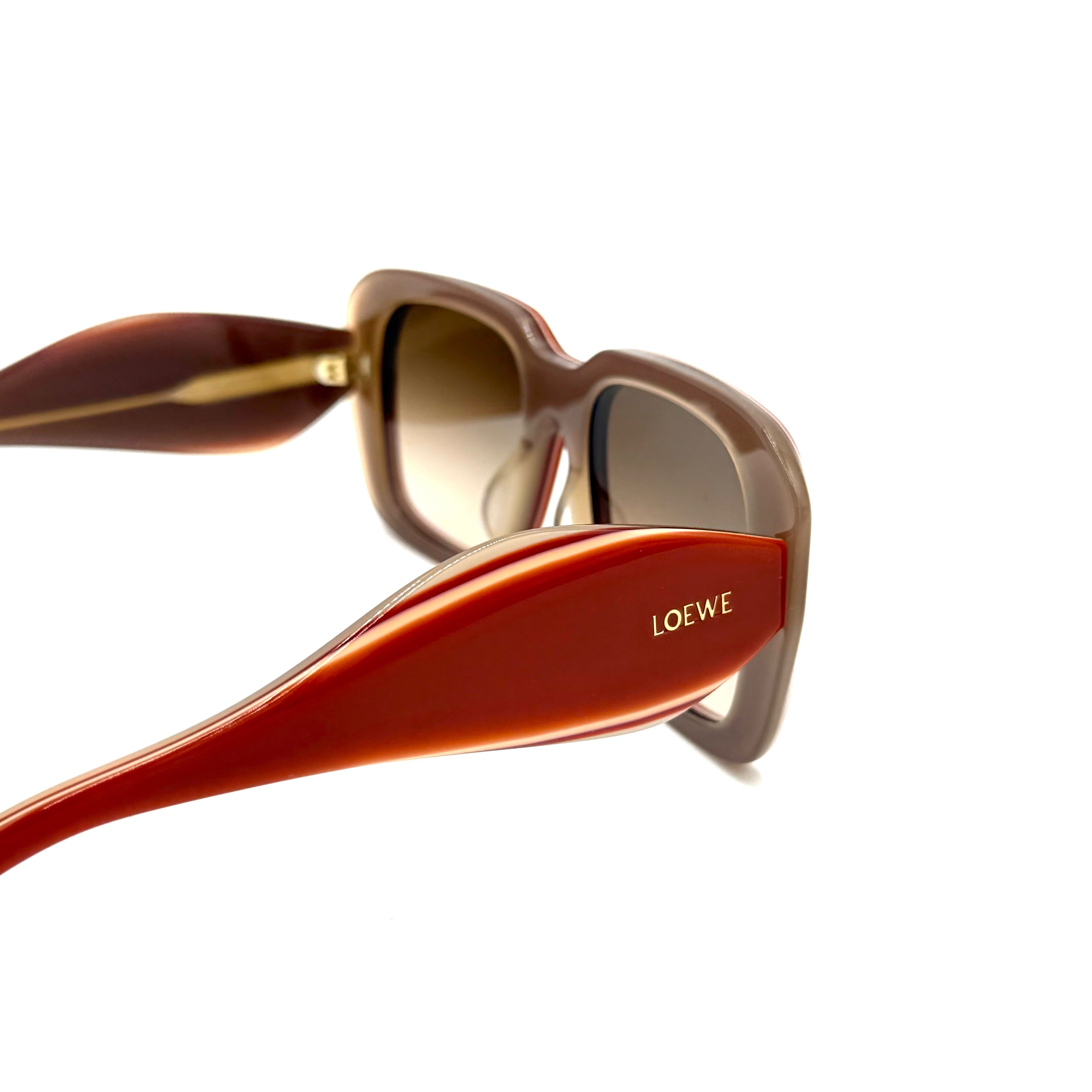 Loewe LW40198U