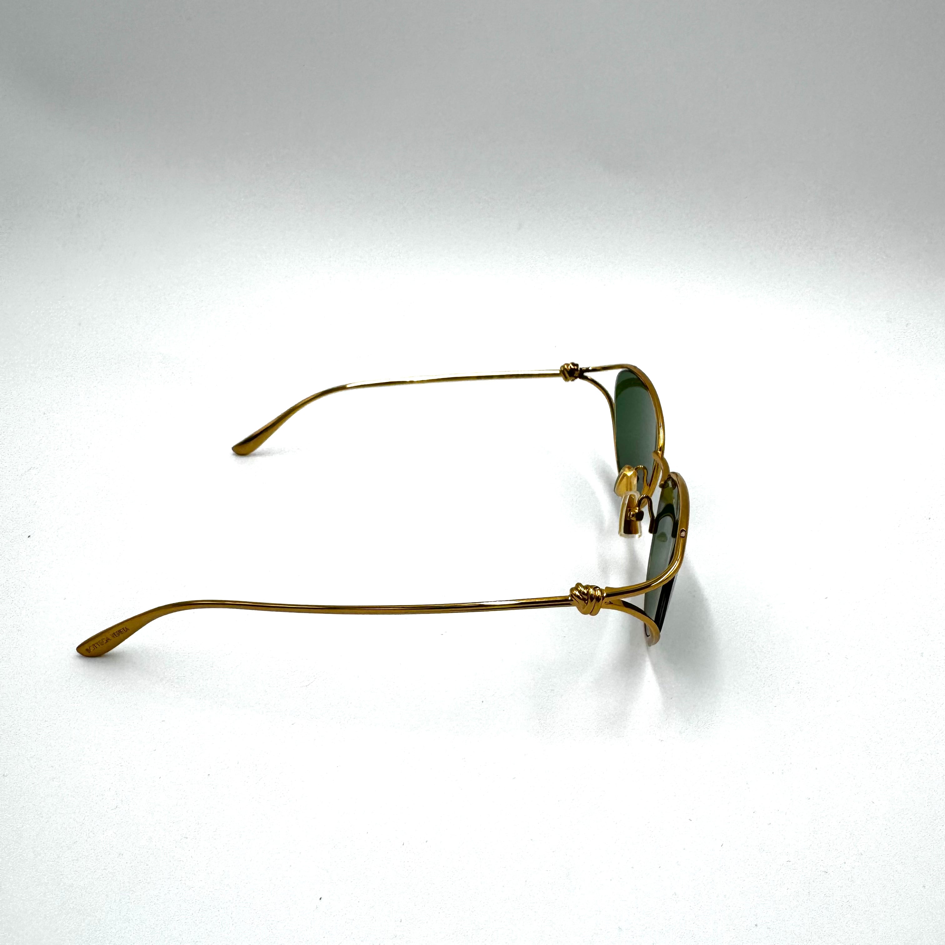 Bottega Veneta BV1330S Guld