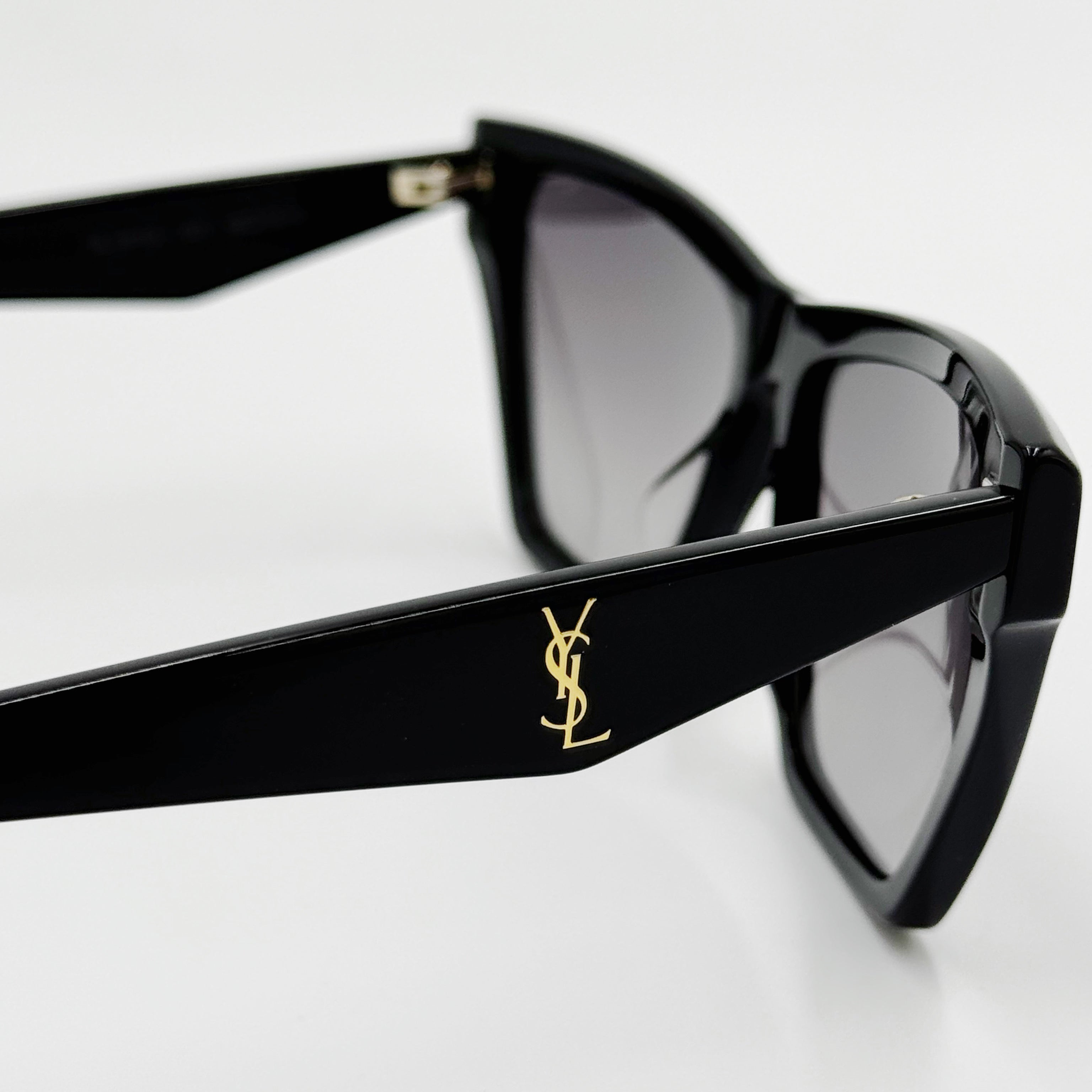 Saint Laurent SLM103 Sort