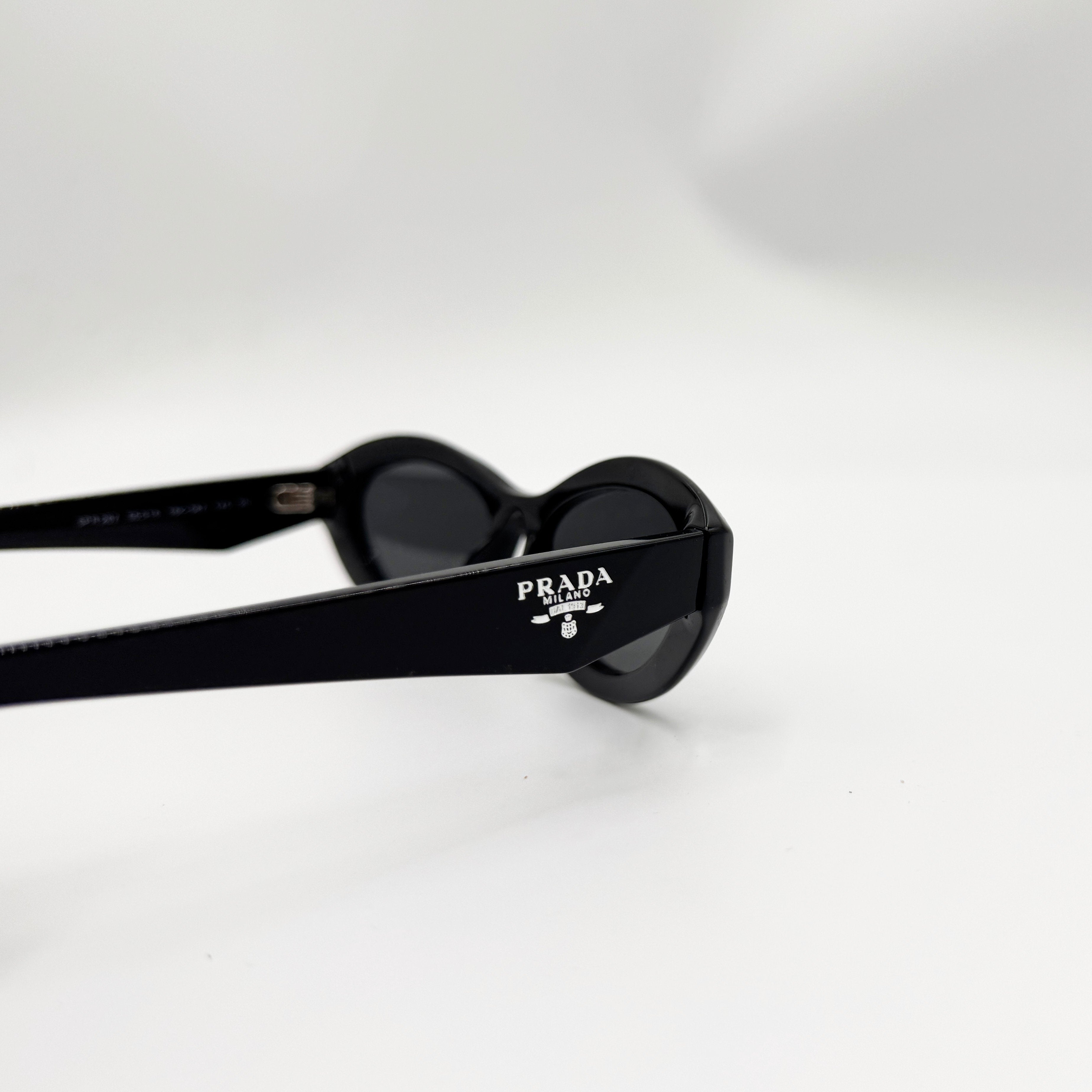 Prada SPR26Z sort